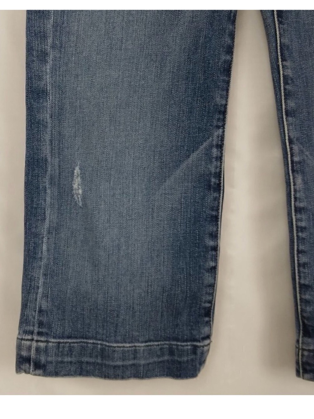 7FAM | Cropped Dojo Distressed Jeans | Size 32 - Picture 3 of 9